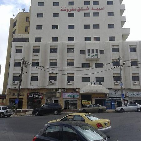 Omaima Hotel Apartments Amman Bagian luar foto