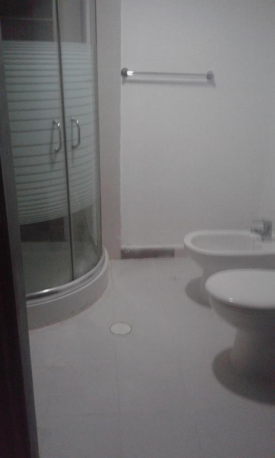 Omaima Hotel Apartments Amman Bagian luar foto