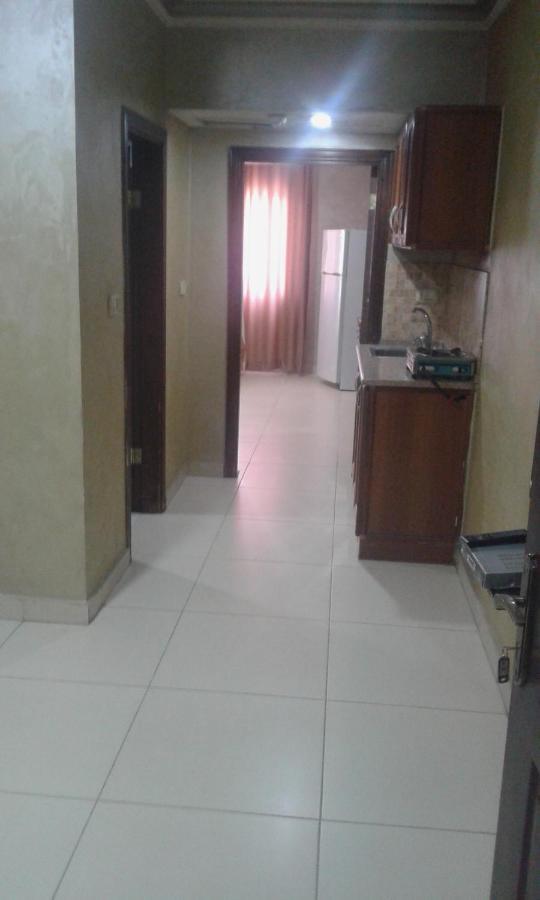 Omaima Hotel Apartments Amman Bagian luar foto