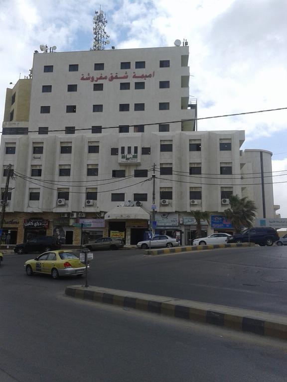 Omaima Hotel Apartments Amman Bagian luar foto