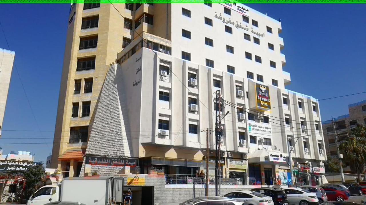 Omaima Hotel Apartments Amman Bagian luar foto